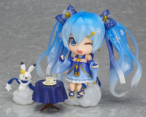 Nendoroid 701. Snow Miku: Twinkle Snow Ver. [Vocaloid]