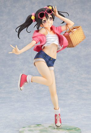 Nico Yazawa: Picnic Girl 1/8 Complete Figure LoveLive!