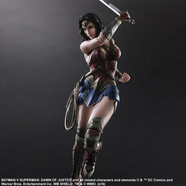 PLAY ARTS WONDER WOMAN BATMAN V SUPERMAN: DAWN OF JUSTICE / ЧУДО ЖЕНЩИНА ФИГУРКА