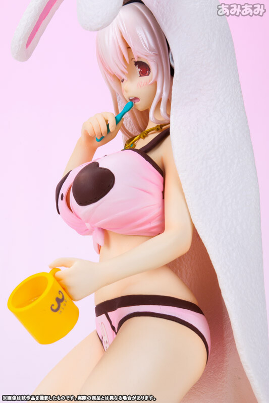 Super Sonico - Tooth Brushing Ver. [1/8 Complete Figure]