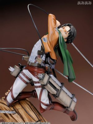 Levi - Attack on Titan [1/8 Complete Figure]