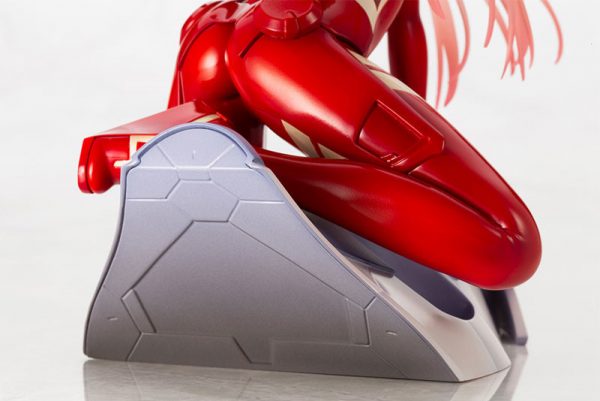 DARLING in the FRANXX - Zero Two 1/7 Complete Figure