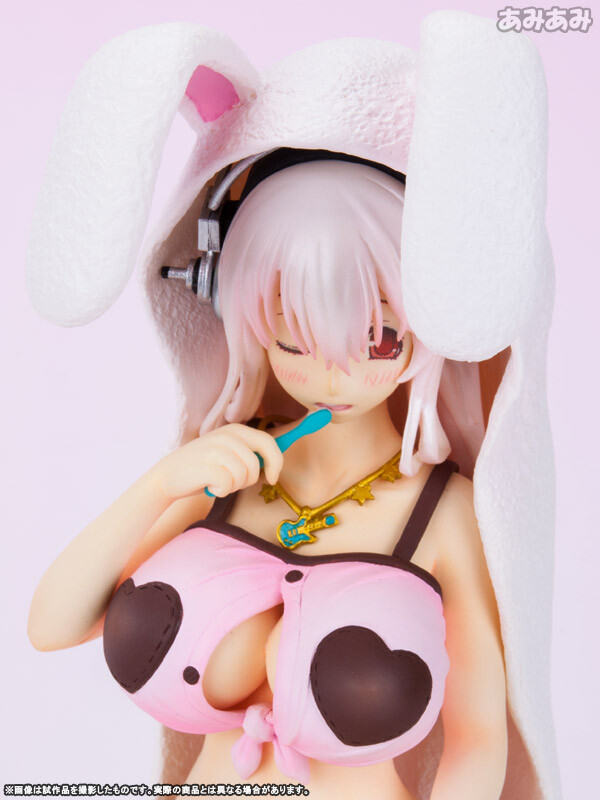 Super Sonico - Tooth Brushing Ver. [1/8 Complete Figure]