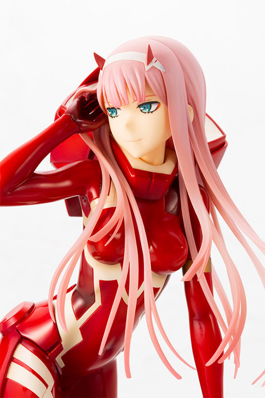 DARLING in the FRANXX - Zero Two 1/7 Complete Figure