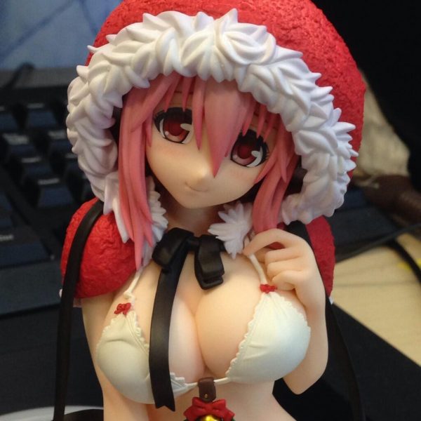 SoniComi (Super Sonico) Complete Figure 1/7 - Santa, Swimsuit ver. / SoniAni аниме фигурка