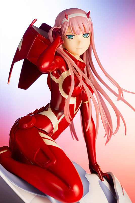 DARLING in the FRANXX - Zero Two 1/7 Complete Figure