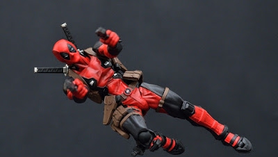 DEADPOOL MARVEL LEGENDS AMAZING YAMAGUCHI REVOLTECH KAIYODO