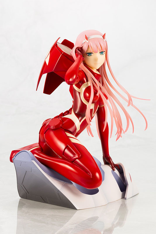 DARLING in the FRANXX - Zero Two 1/7 Complete Figure