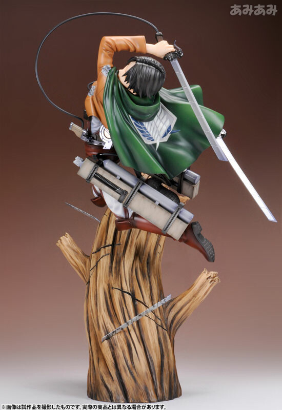 Levi - Attack on Titan [1/8 Complete Figure]