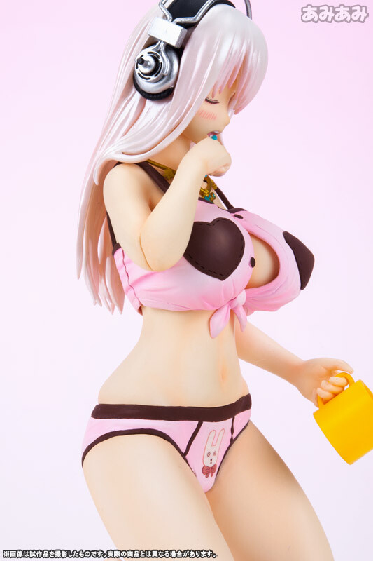 Super Sonico - Tooth Brushing Ver. [1/8 Complete Figure]