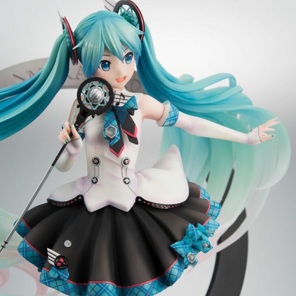 Hatsune Miku - Magical Mirai 2017 Ver. [Vocaloid] [1/7 Complete Figure]