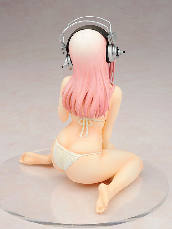 SoniComi (Super Sonico) Complete Figure 1/7 - Santa, Swimsuit ver. / SoniAni аниме фигурка