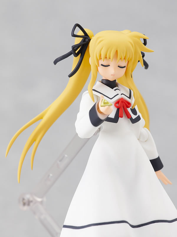 Figma 062. Fate Testarossa: School Uniform ver. Magical Girl Lyrical Nanoha