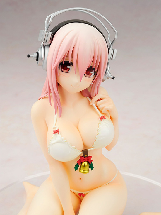 SoniComi (Super Sonico) Complete Figure 1/7 - Santa, Swimsuit ver. / SoniAni аниме фигурка