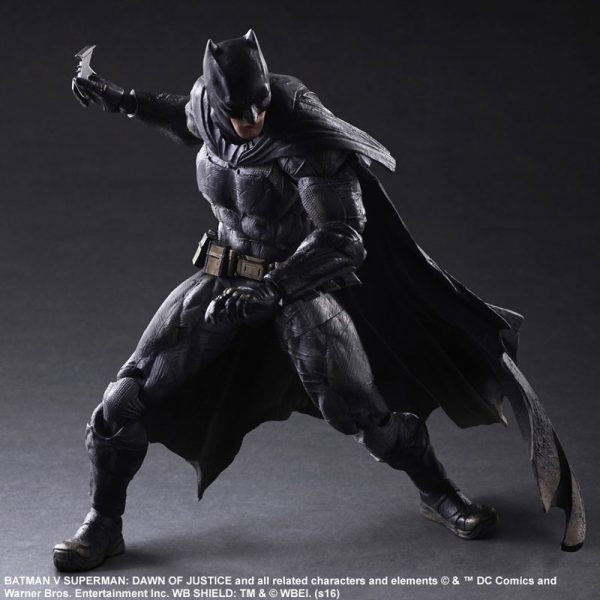 Play Arts Batman Batman vs Superman: Dawn of Justice / Бэтмен фигурка (Бэтмен против Супермена: На заре справедливости)