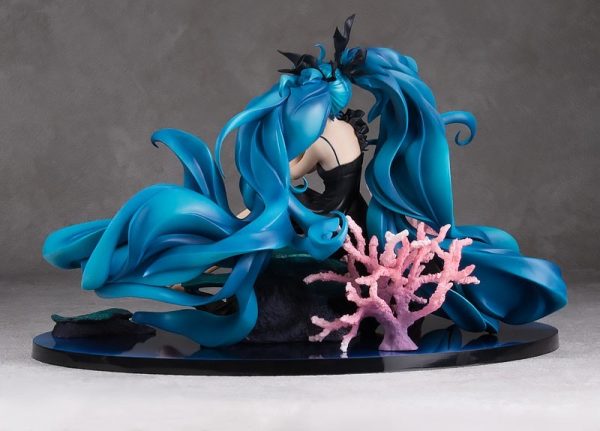 Hatsune Miku: Deep Sea Girl Ver. Character Vocal Series 01. (Vocaloid) [1/8 Complete Figure]