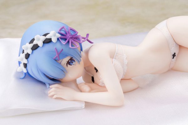 Rem (Sleeping Together) Ver. 1/7 Complete Figure Re: Zero / Жизнь в альтернативном мире с нуля фигурка Рем