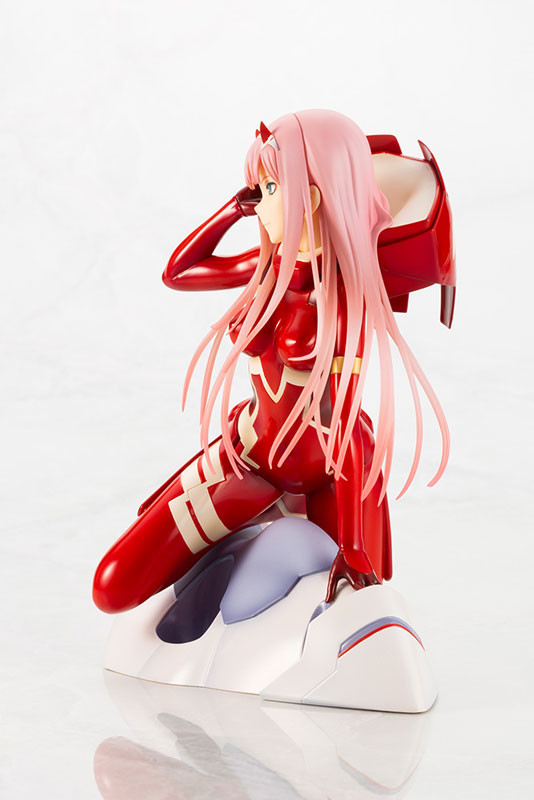 DARLING in the FRANXX - Zero Two 1/7 Complete Figure