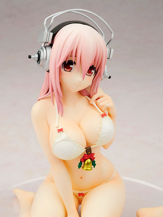 SoniComi (Super Sonico) Complete Figure 1/7 - Santa, Swimsuit ver. / SoniAni аниме фигурка