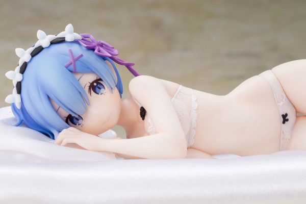 Rem (Sleeping Together) Ver. 1/7 Complete Figure Re: Zero / Жизнь в альтернативном мире с нуля фигурка Рем