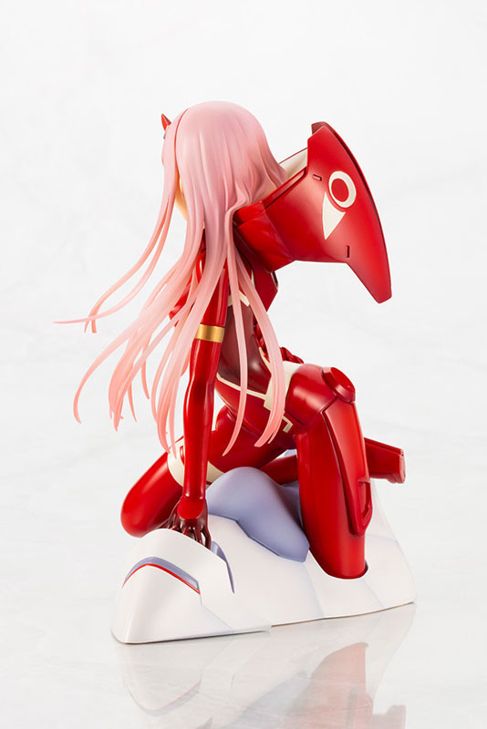 DARLING in the FRANXX - Zero Two 1/7 Complete Figure