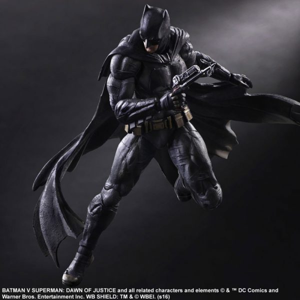 Play Arts Batman Batman vs Superman: Dawn of Justice / Бэтмен фигурка (Бэтмен против Супермена: На заре справедливости)