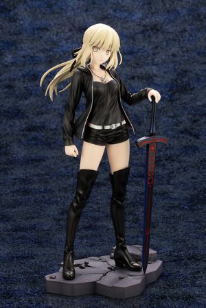 Saber/Altria Pendragon Casual Wear ver. - Fate/Grand Order [1/7 Complete Figure]