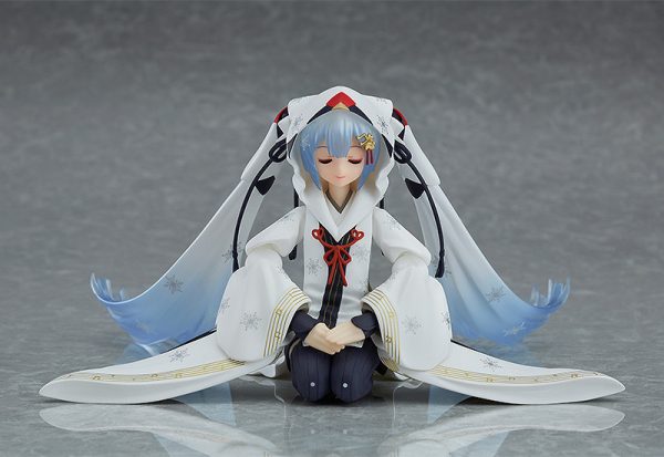 Figma EX-045. Snow Miku: Crane Priestess ver.