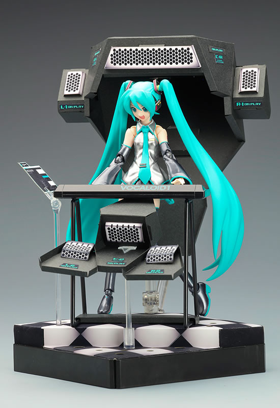 FIGMA EX-003. MIKU HATSUNE: LIVE STAGE VER. VOCALOID / ХАТСУНЕ МИКУ ВОКАЛОИД ФИГУРКА