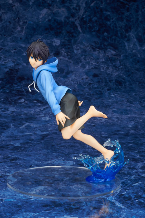 Haruka Nanase & Makoto Tachibana 1/7 Complete Figure (High Speed!: Free! Starting Days)