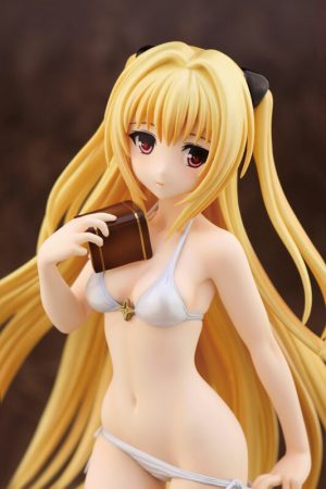 Golden Darkness White Swimsuit ver. [To Love-Ru Darkness] [1/7 Complete Figure]