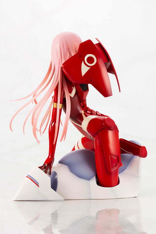 DARLING in the FRANXX - Zero Two 1/7 Complete Figure