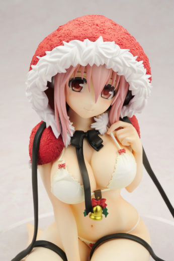 SoniComi (Super Sonico) Complete Figure 1/7 - Santa, Swimsuit ver. / SoniAni аниме фигурка