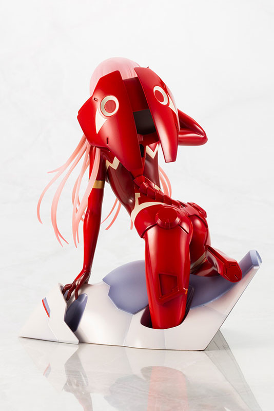 DARLING in the FRANXX - Zero Two 1/7 Complete Figure