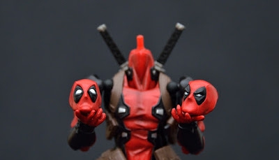 DEADPOOL MARVEL LEGENDS AMAZING YAMAGUCHI REVOLTECH KAIYODO