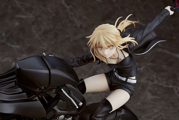 Fate/Grand Order Saber/Altria Pendragon (Alter) & Cuirassier Noir