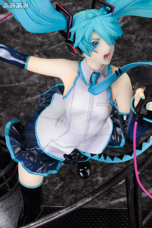 Character Vocal Series 01. Hatsune Miku Love is War ver. Vocaloid