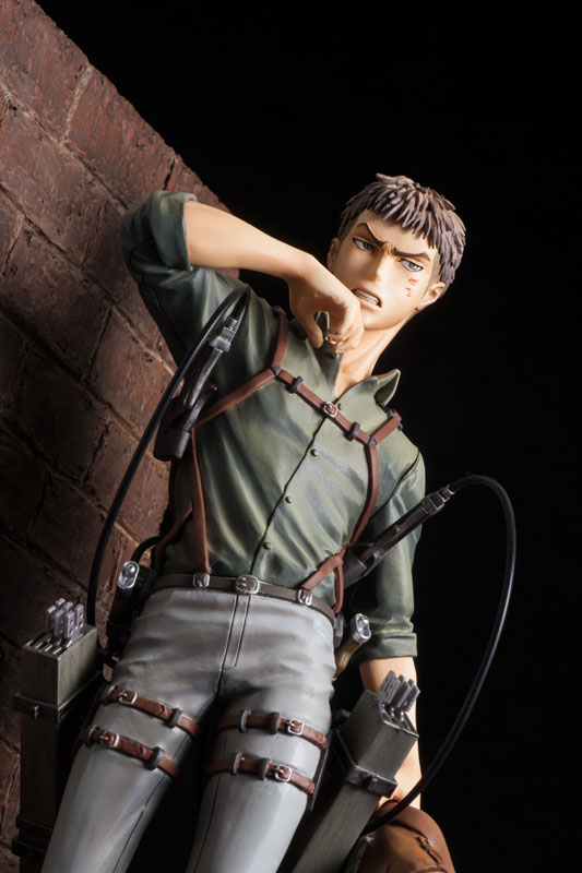 mensHdge technical statue No.31+ Attack on Titan - Jean Kirstein Shingeki Ver.