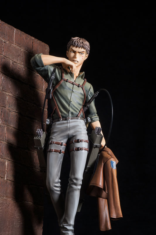 mensHdge technical statue No.31+ Attack on Titan - Jean Kirstein Shingeki Ver.