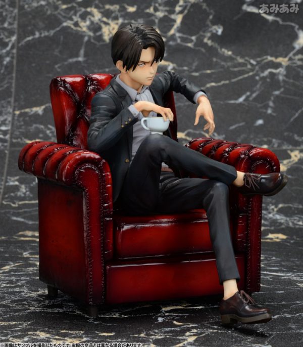 mensHdge technical statue No.3 Attack on Titan - Levi