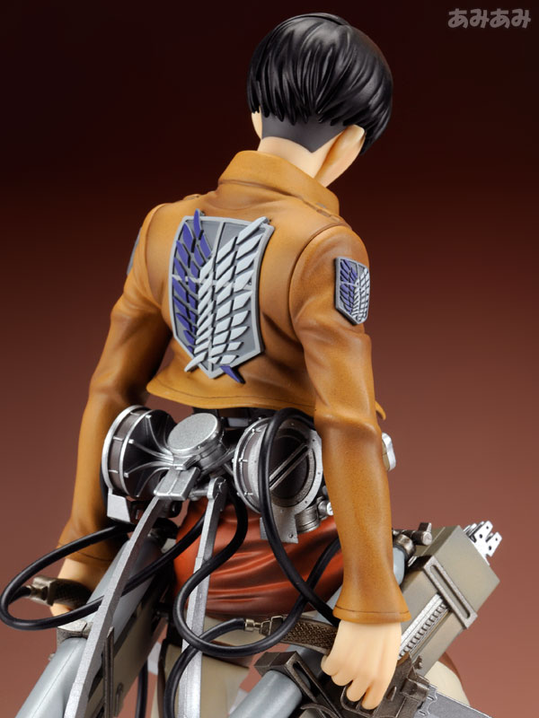 BRAVE-ACT - Attack on Titan: Levi