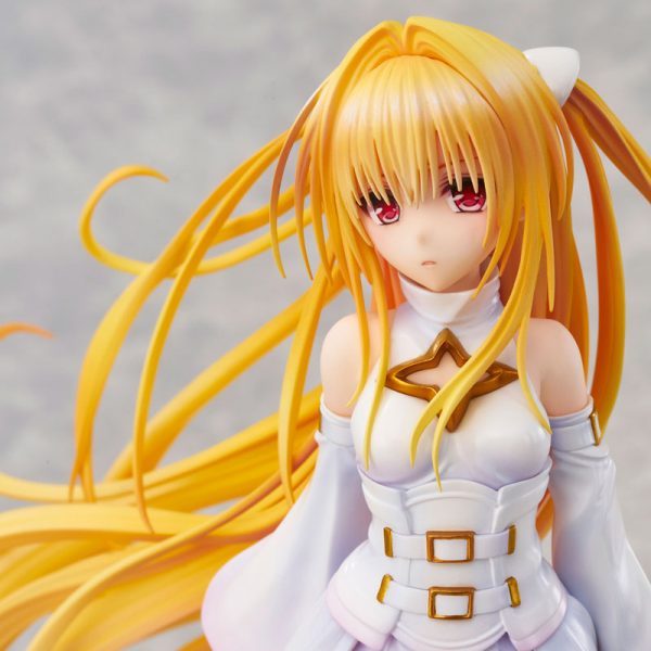 To LOVEru Darkness - Konjiki no Yami - White Trance ver. (Union Creative International Ltd)