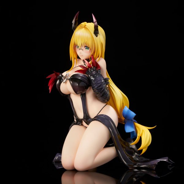 To LOVEru Darkness - Tearju Lunatique - Darkness ver. (Union Creative International Ltd)