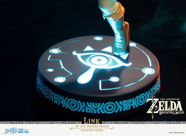 The Legend of Zelda: Breath of the Wild - Link 10 - Collector's Edition