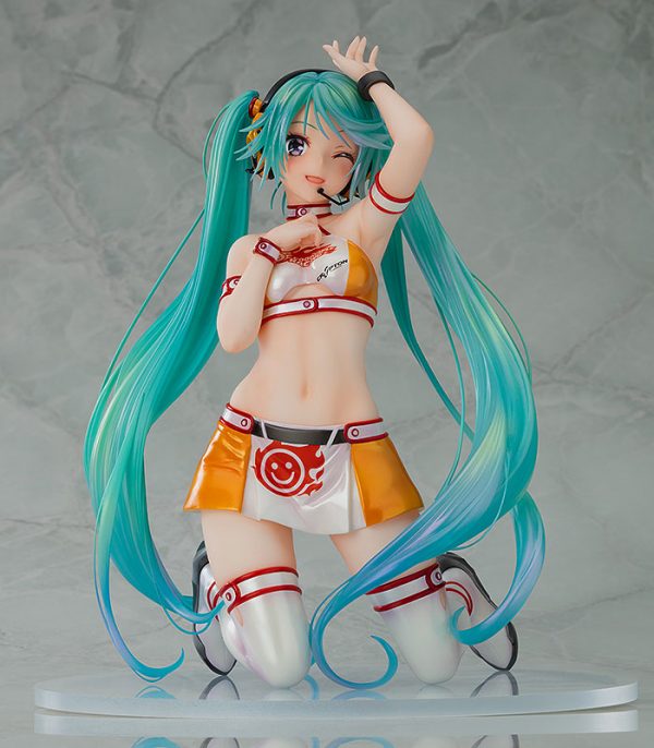 Hatsune Miku GT Project Racing Miku 2010 Ver. Art by Kentaro Yabuki 1/7