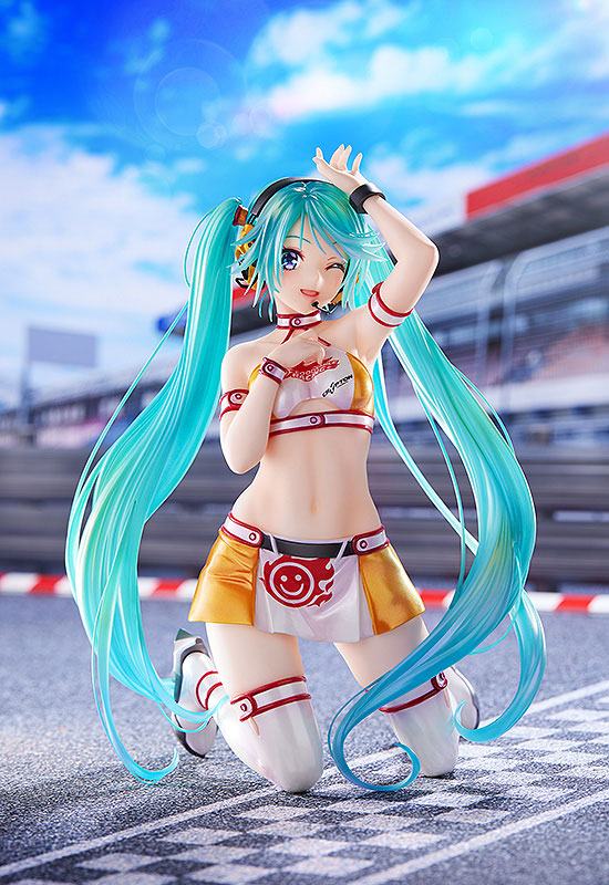 Hatsune Miku GT Project Racing Miku 2010 Ver. Art by Kentaro Yabuki 1/7