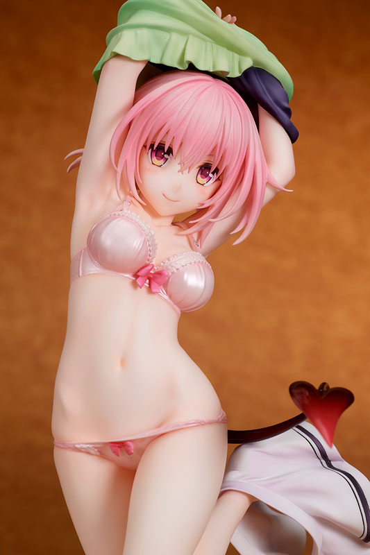 To LOVEru Darkness — Momo Belia Deviluke — 17 — Okigae Mode (17)