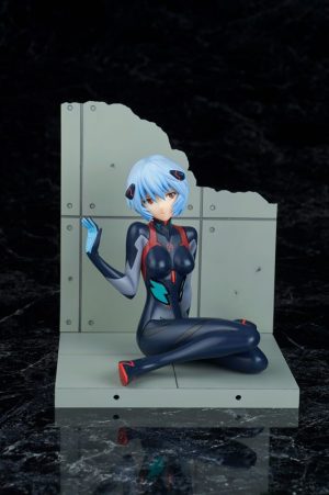 shin-evangelion-gekijouban-ayanami-rei-17-plugsuit-ver.-shin-gekijouban-color-bell-fine-1.jpg