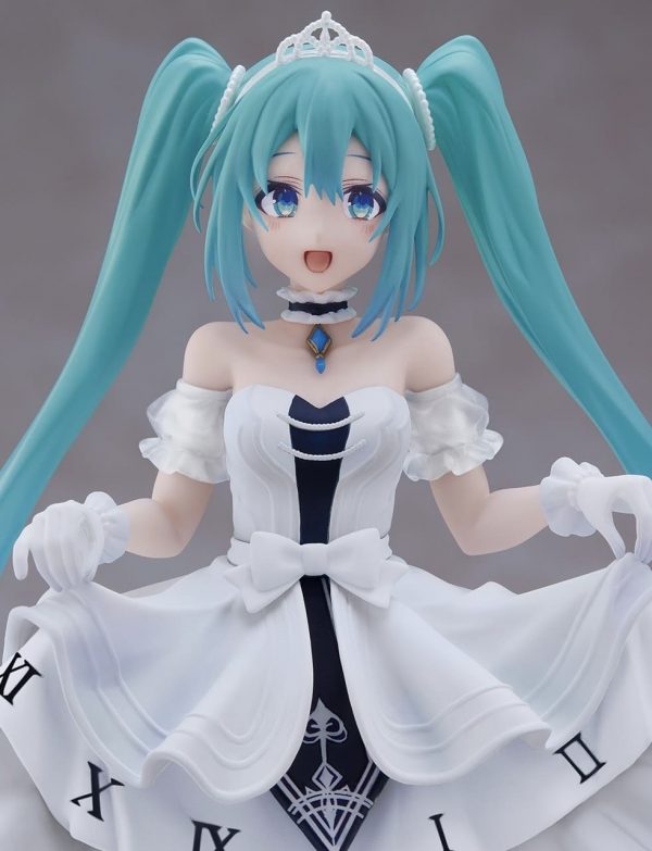 piapro-characters-hatsune-miku-hatsune-miku-wonderland-figure-cinderella.-ver-china-exclusive-color-taito-3.jpeg