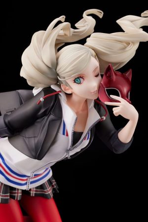 persona-5-the-royal-takamaki-anne-17-seifuku-ver-7.jpg